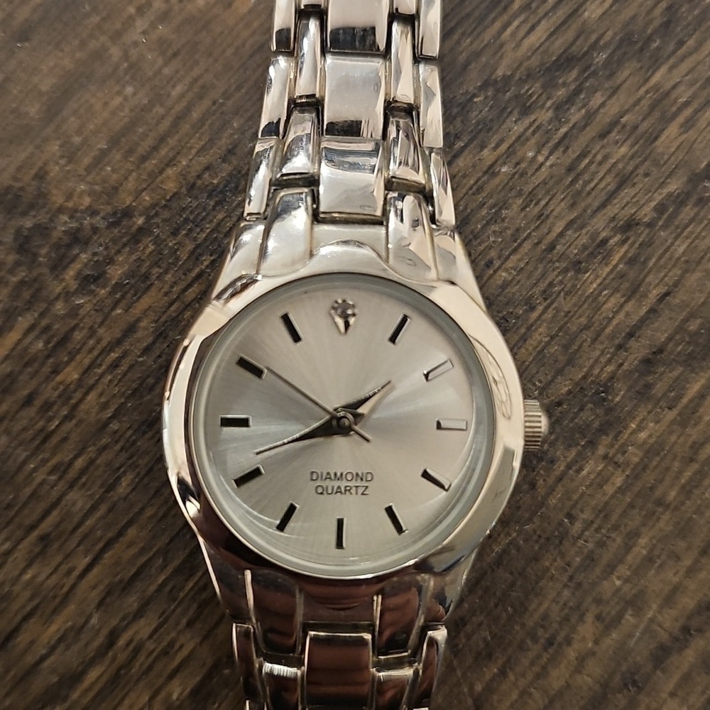 Quartz Diamond Watch